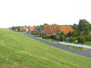 Häuser hinter dem Deich Häuser hinter dem Deich